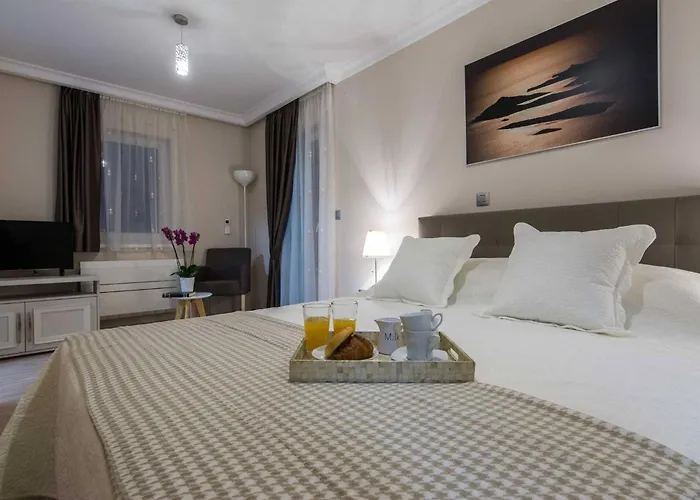 My Dalmatia - Providenca With Private Heated Pool Feriehus
