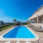My Dalmatia - Providenca With Private Heated Pool Feriehus *