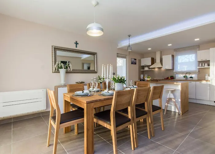 My Dalmatia - Providenca With Private Heated Pool