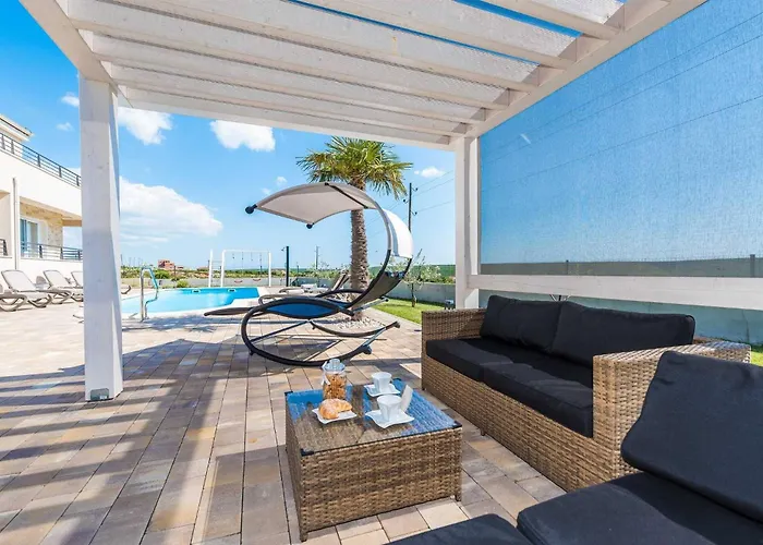 My Dalmatia - Providenca With Private Heated Pool * Debeljak